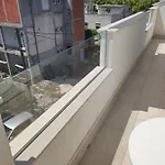 Luka Apartment *